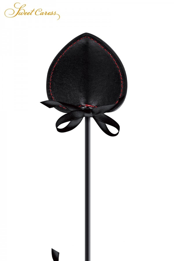 Tapette pique avec pompon rouge - Sweet Caress